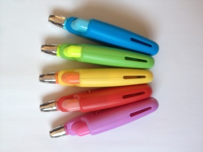 伸縮型點(diǎn)火槍XY-904 便攜實(shí)用的煙具選擇